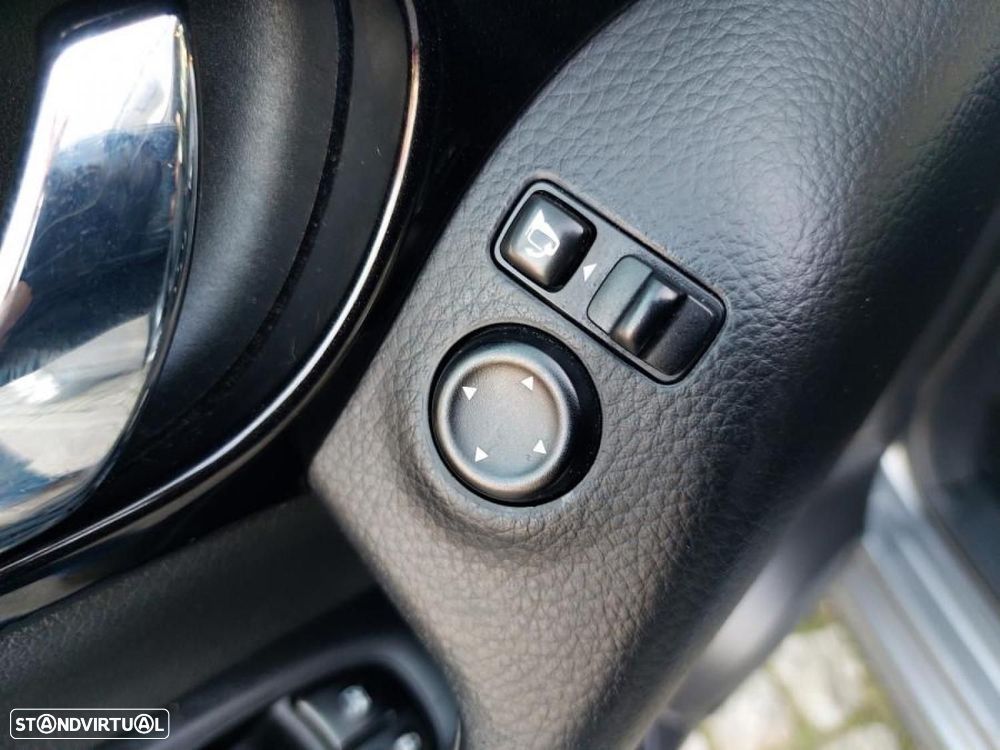 Nissan Qashqai 1.2 DIG-T N-Connecta - 9
