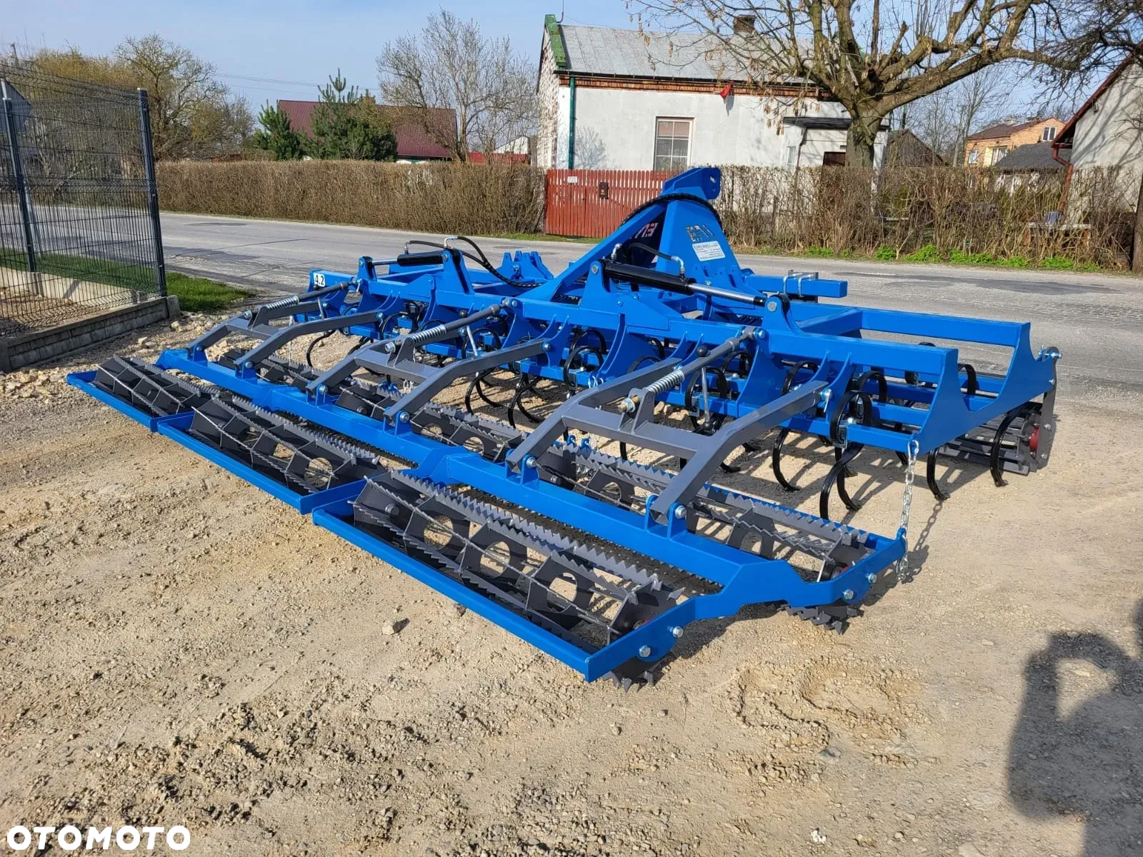 AGREGAT uprawowo-przedsiewny/ NIETOPERZ/ agregat bierny EURO-MASZ 2,1 do 5,6m - 6