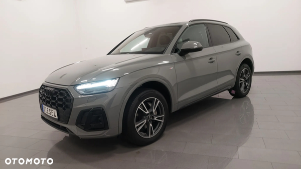 Audi Q5 2.0 TDI quattro S tronic sport