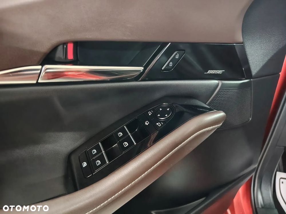 Mazda CX-30 SKYACTIV-X 2.0 M-Hybrid AWD SELECTION - 25