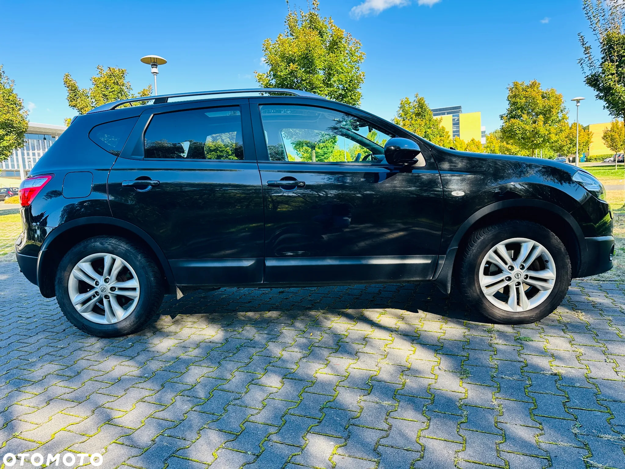 Nissan Qashqai 2.0 tekna - 4