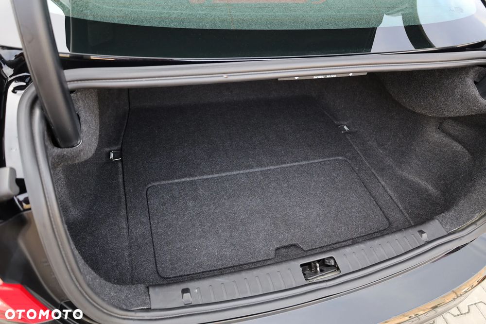 Volvo S60 T5 Drive-E Summum - 30
