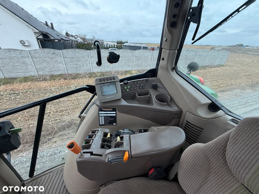 John Deere 7530 - 29