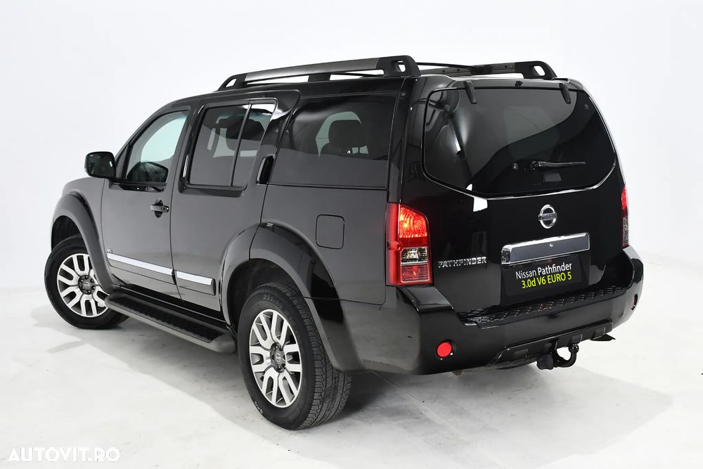 Nissan Pathfinder 3.0 dCi V6 All Mode 4X4 LE Aut. - 3