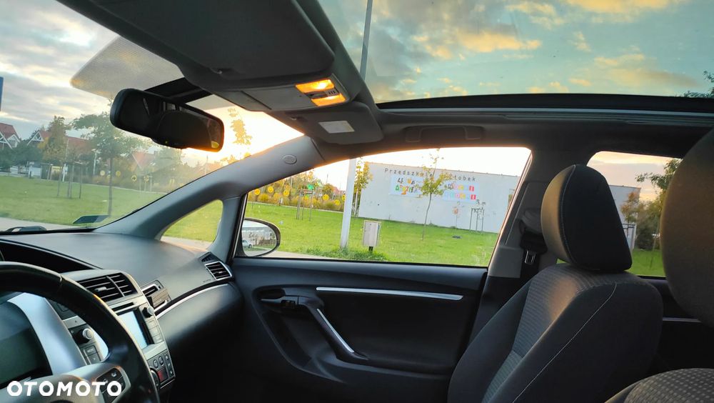 Toyota Verso 1.6 D-4D 7-Sitzer Start/Stop Skyview Edition - 14