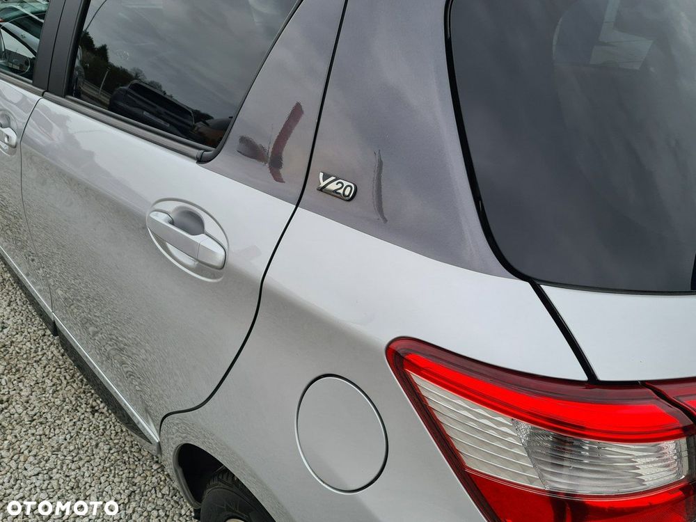 Toyota Yaris - 11