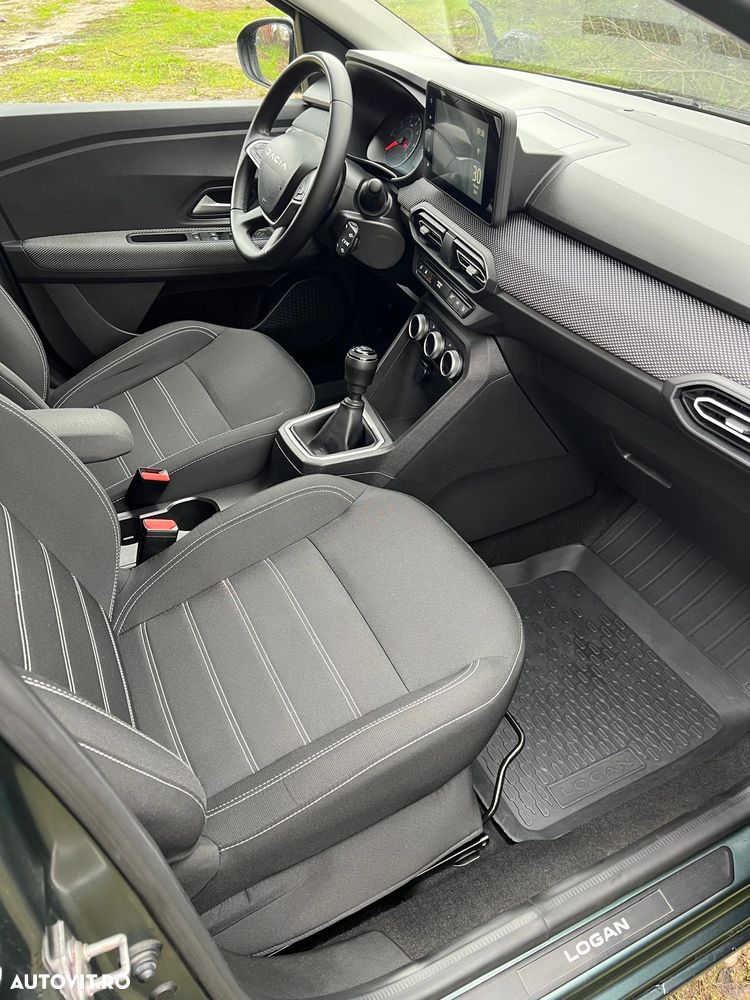 Dacia Logan TCe 90 MT6 Journey - 19
