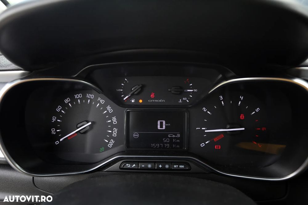 Citroën C3 Pure Tech 82 SHINE - 12