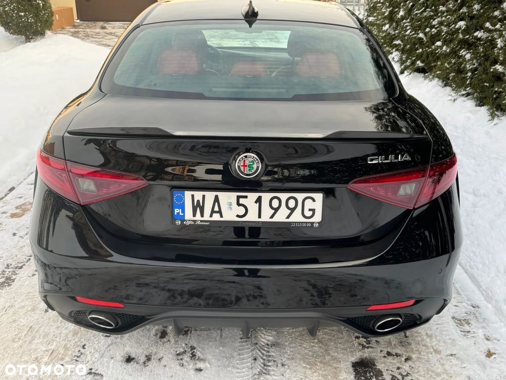 Alfa Romeo Giulia - 3