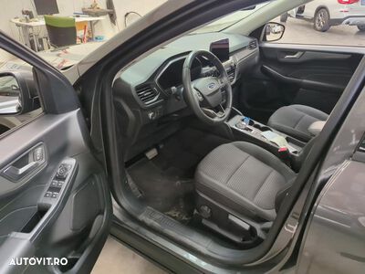 Ford Kuga - 5