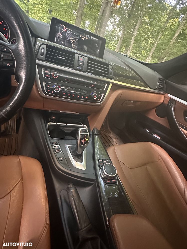 BMW Seria 3 328i xDrive AT Luxury Line - 8