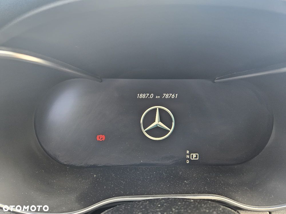 Mercedes-Benz Klasa C 220 d 4MATIC 9G-TRONIC - 24