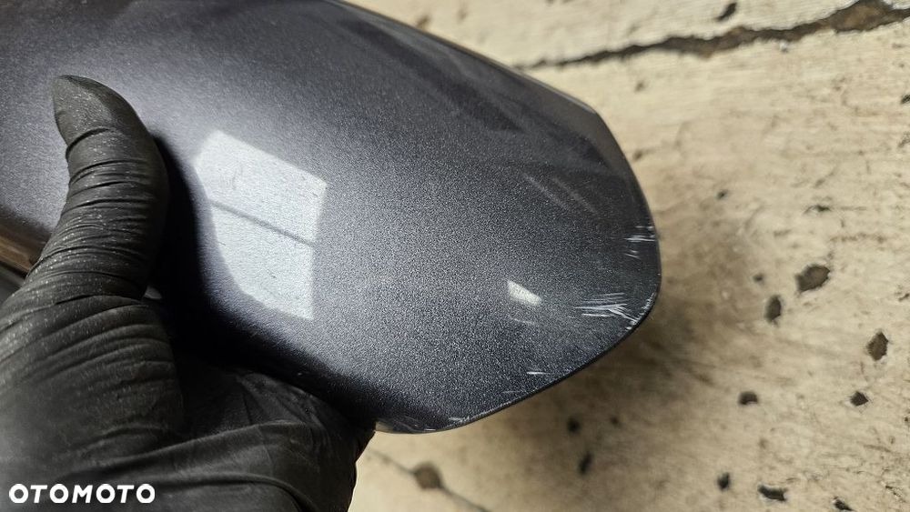 Błotnik przód Yamaha YBR 125 - 5