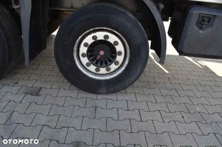 Kögel SN24 - 12