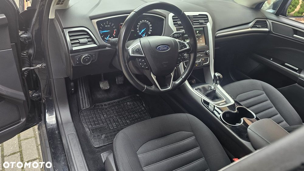 Ford Mondeo 2.0 TDCi Start-Stopp Vignale - 25