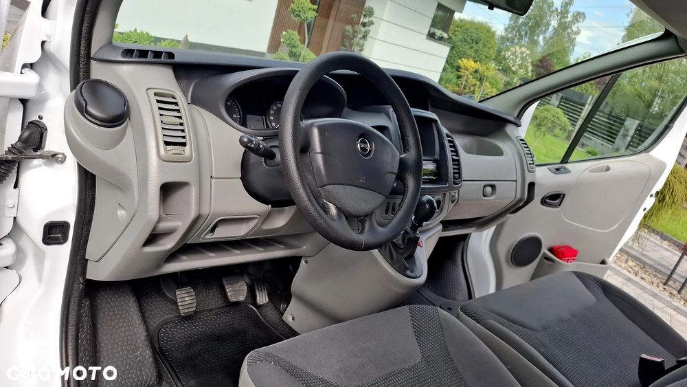 Opel VIVARO - 15