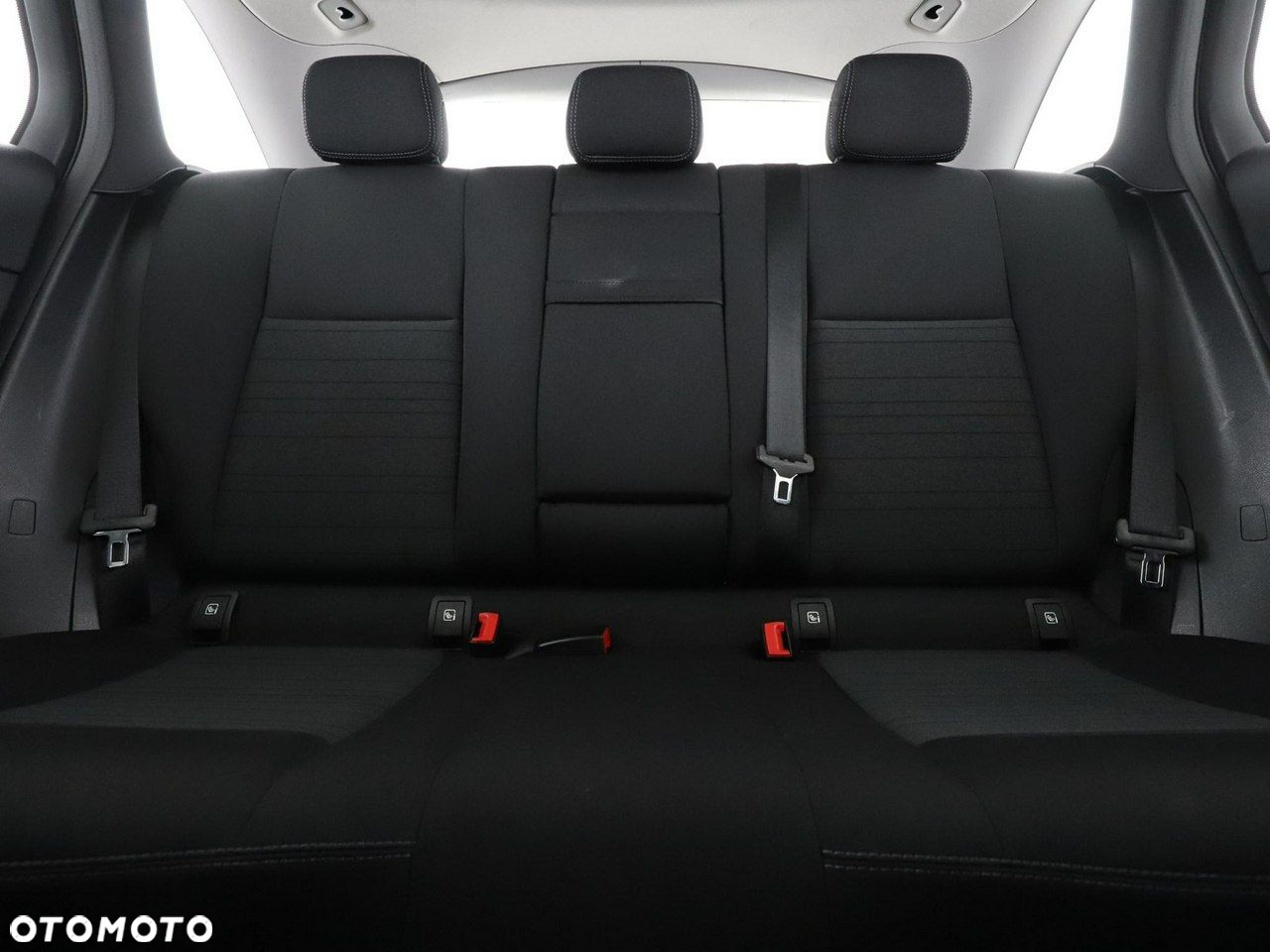 Mercedes-Benz GLC 200 d 4-Matic Business Edition - 18