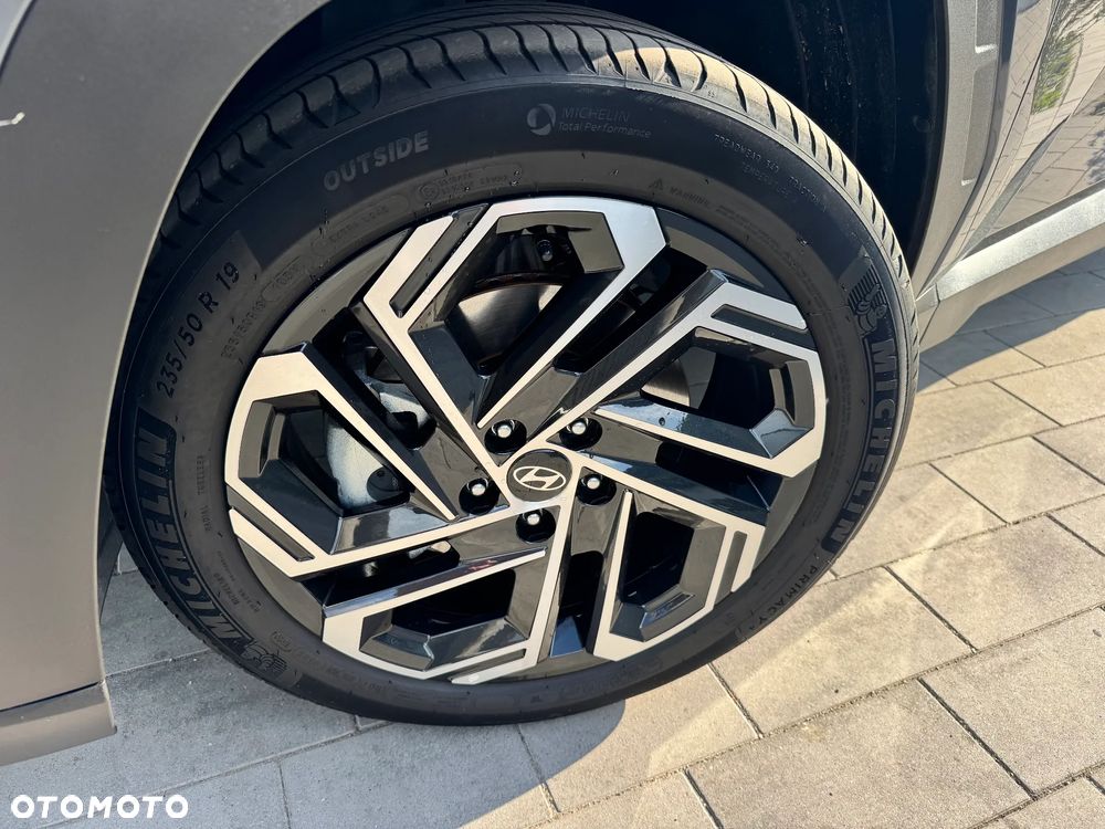 Hyundai Tucson 1.6 T-GDi HEV Platinum 2WD - 29