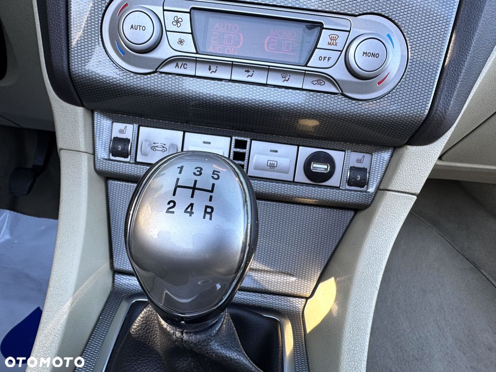 Ford Focus 2.0 Gold X - 20