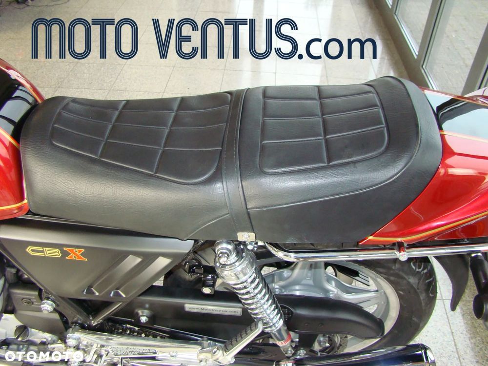 Honda CBX - 8