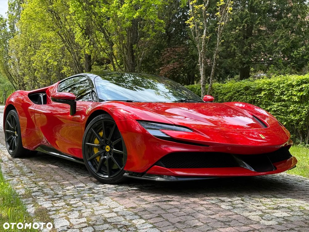 Ferrari SF90 Stradale - 1