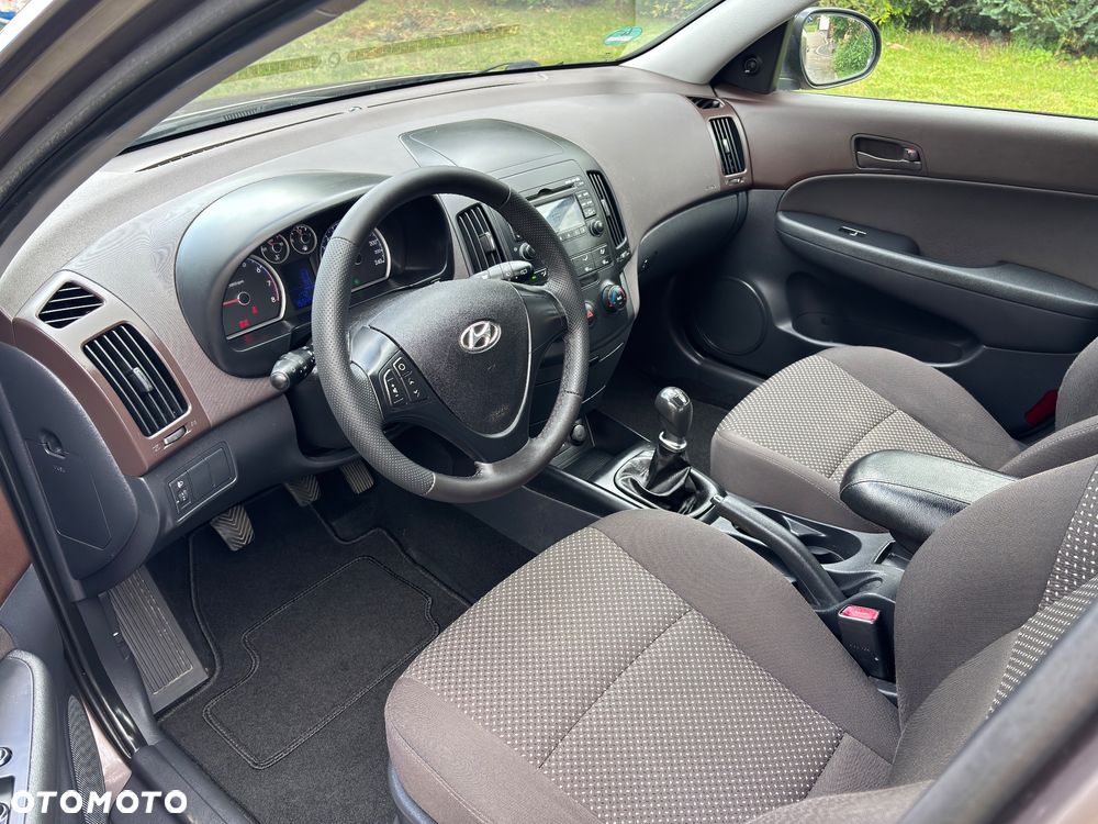 Hyundai i30 1.4 Edition Plus - 24