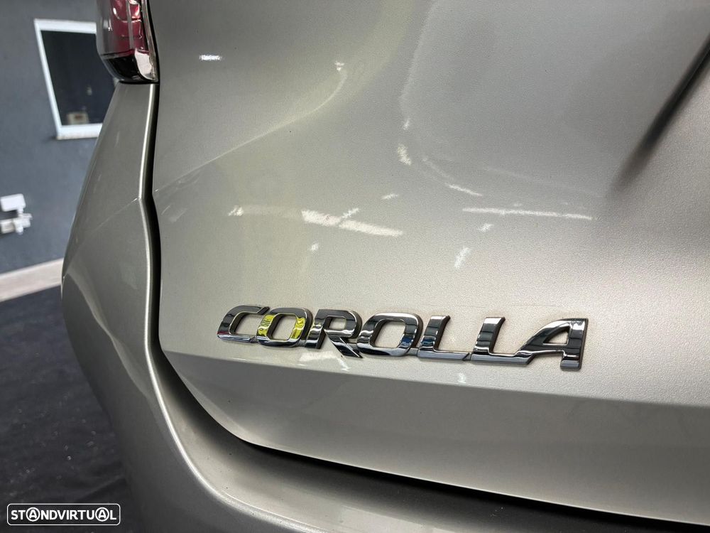 Toyota Corolla - 13