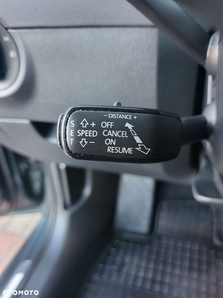 Skoda Octavia Scout 2.0 TDI 4x4 DSG - 37