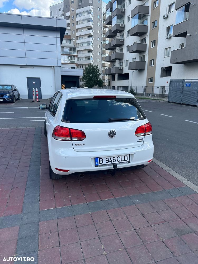 Volkswagen Golf 1.6 TDI DPF MATCH - 5