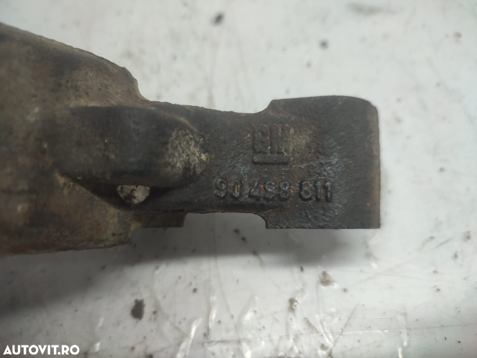 Fuzeta dreapta fata 90498811 Opel Meriva 2 [2010 - 2014] 1.4 benzina - 3