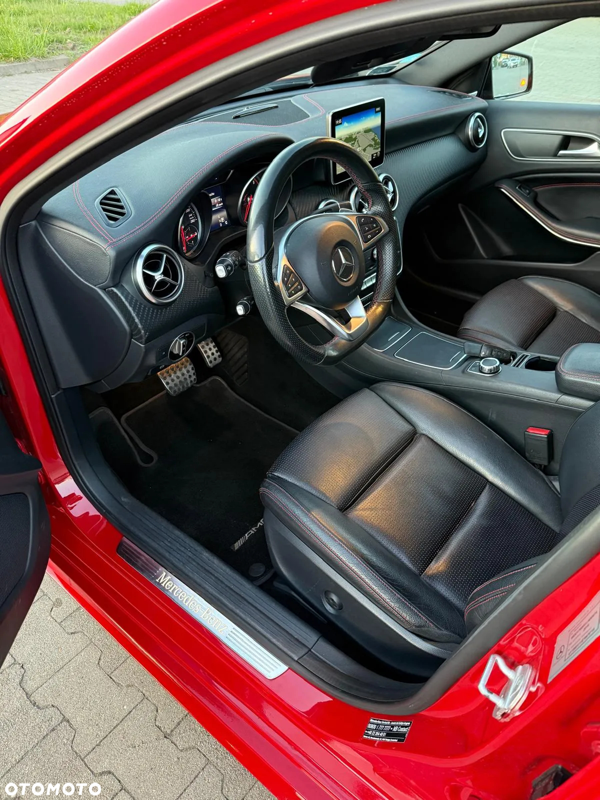 Mercedes-Benz Klasa A 220 d 4-Matic AMG Line - 4