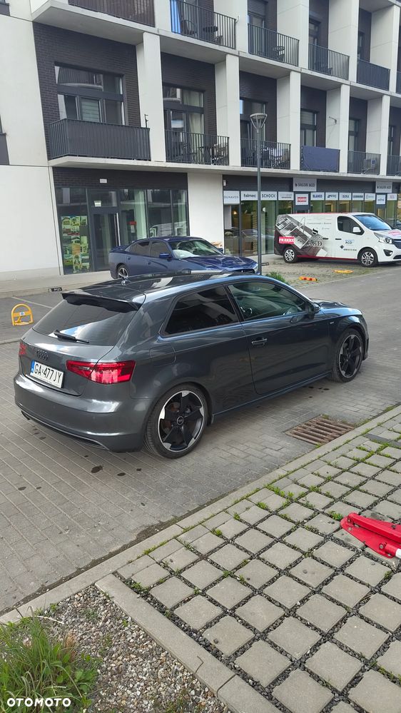 Audi A3 3-drzwiowe 1.4 TFSI S line Sportpaket - 4