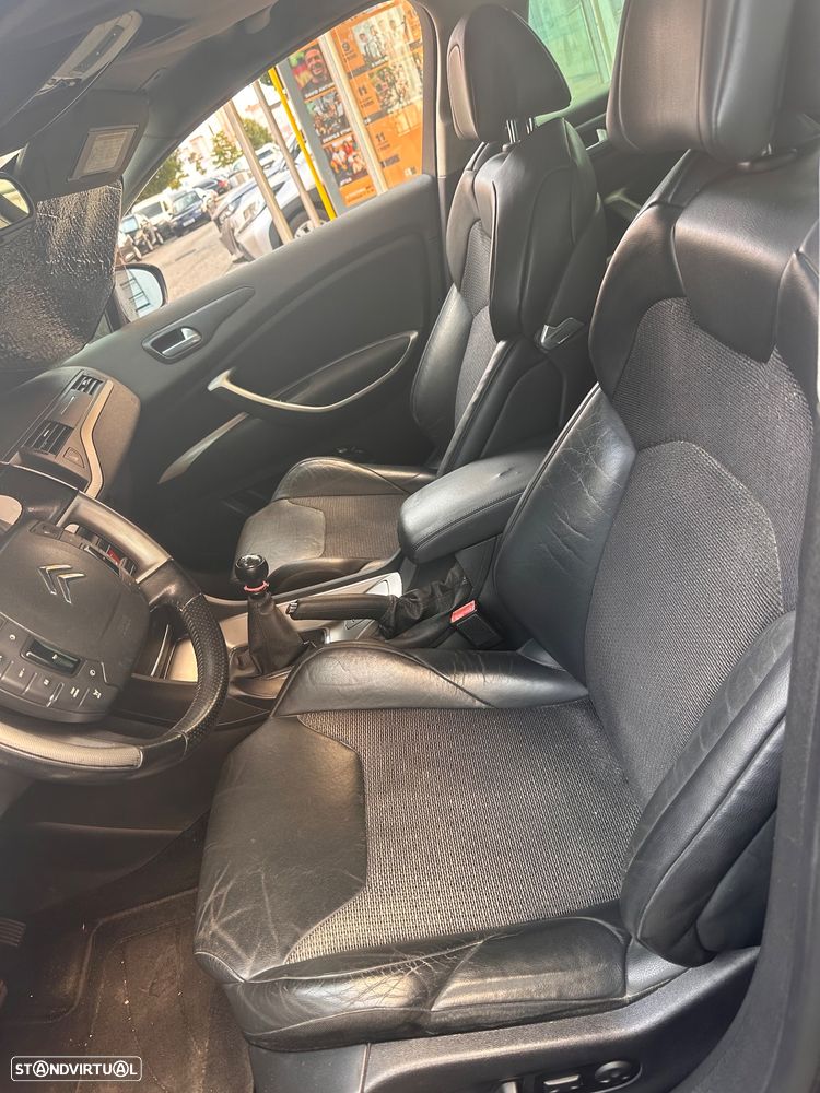Citroën C5 Tourer 2.0 HDi VTR - 11