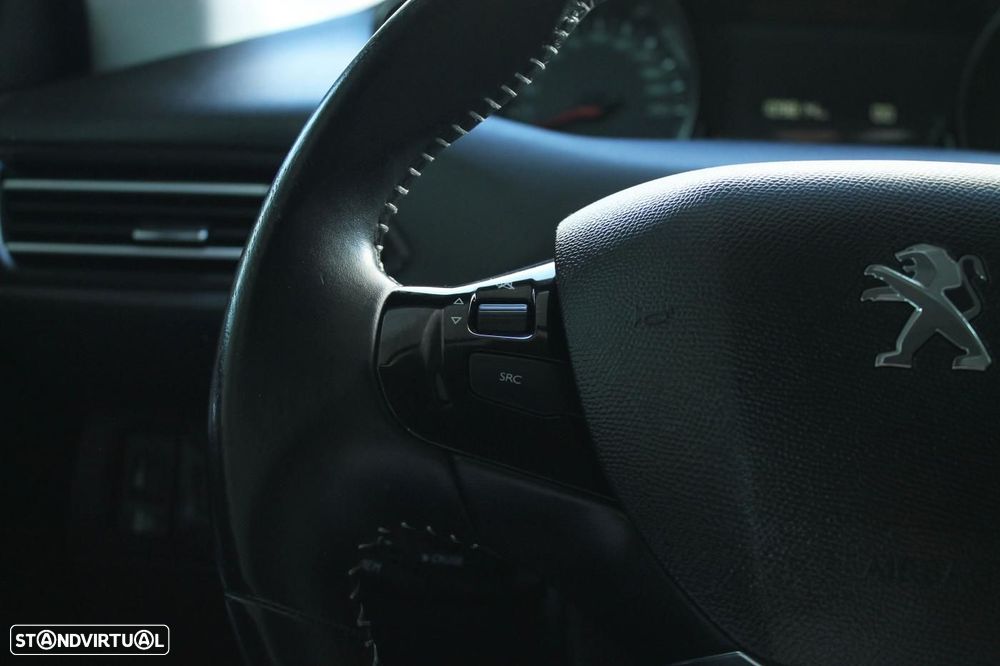 Peugeot 308 1.5 BlueHDi Style - 25
