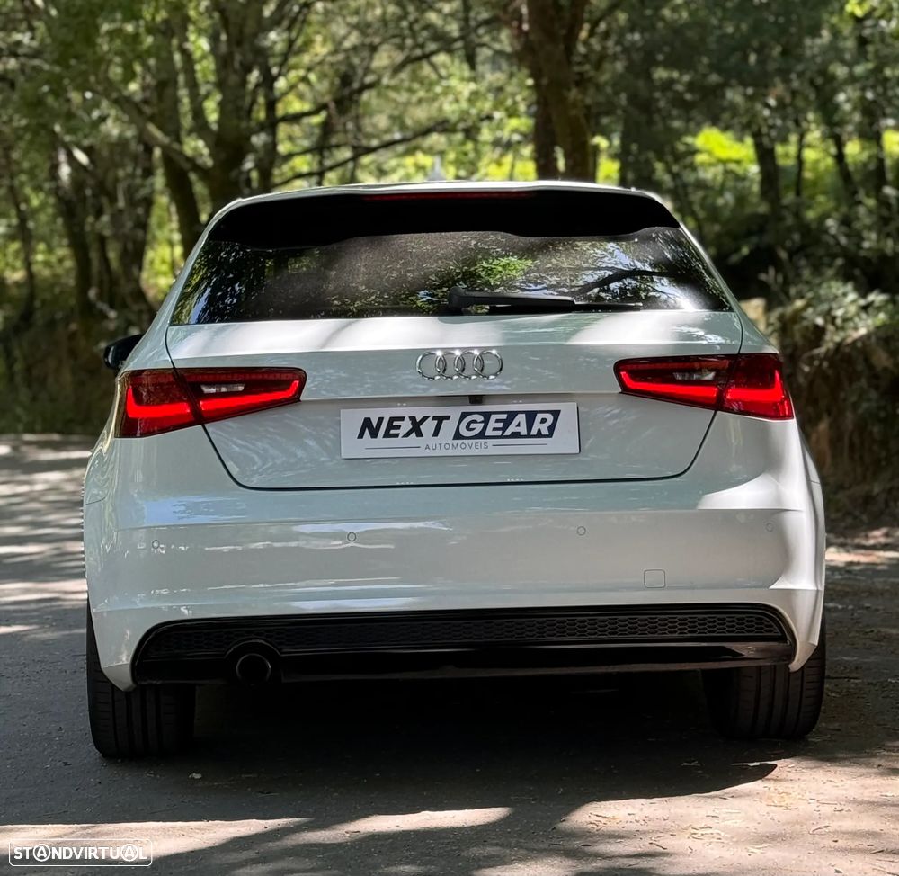 Audi A3 1.6 TDI S-line - 6