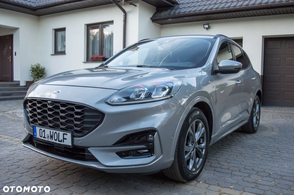 Ford Kuga 2.5 Duratec FHEV ST-LINE - 3