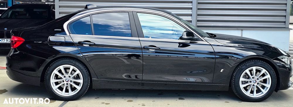 BMW Seria 3 330e iPerformance Luxury Line - 16