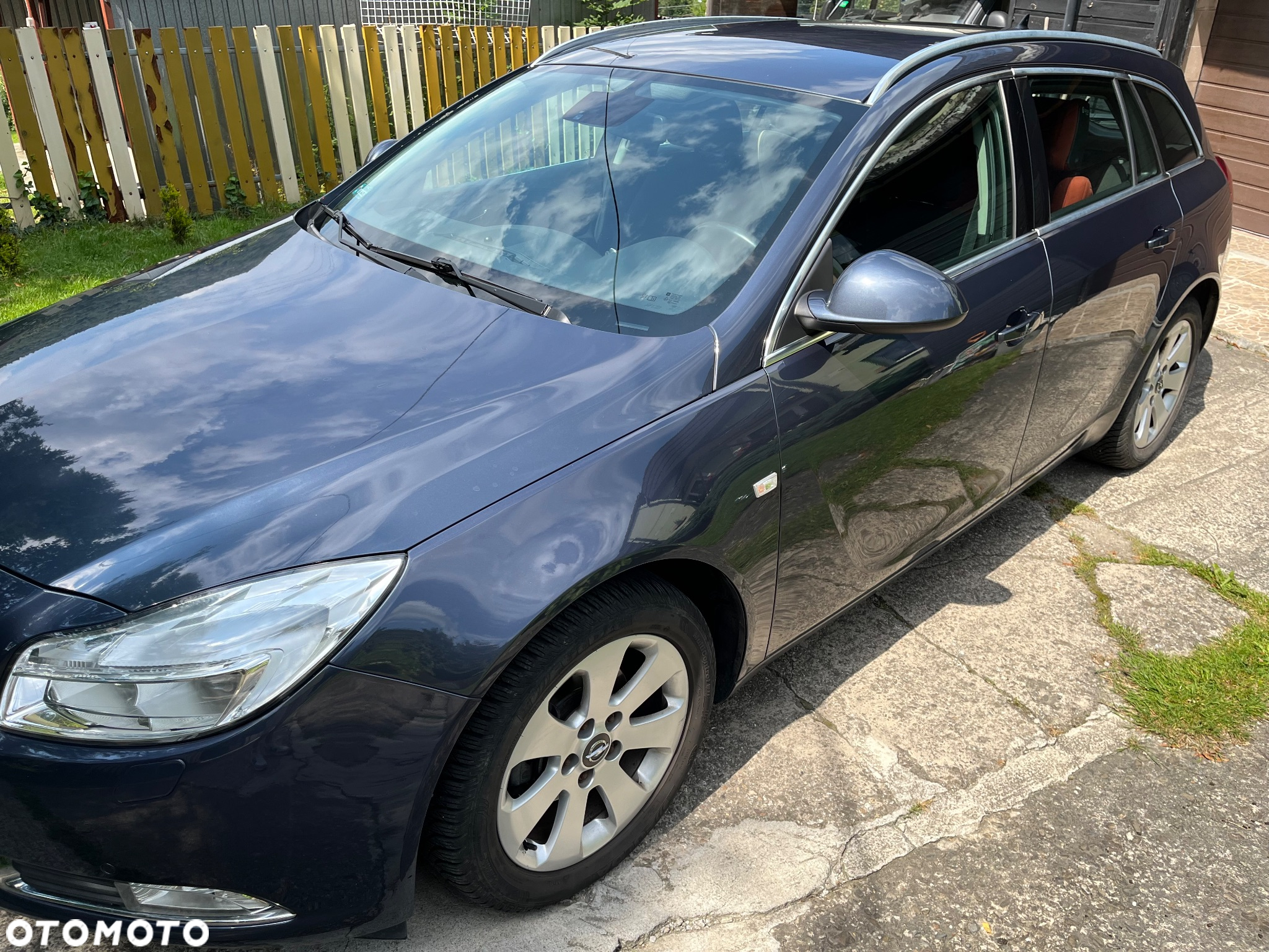 Opel Insignia 1.8 Sports Tourer - 2