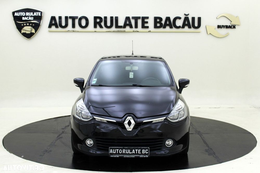 Renault Clio - 10
