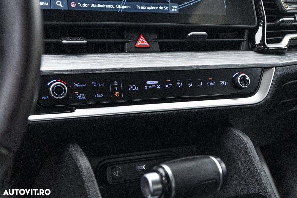 Kia Sportage 1.6 DSL MHEV 7DCT HP 4x2 Business Line - 11