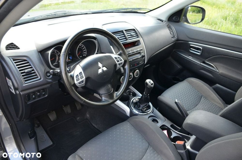 Mitsubishi ASX - 21