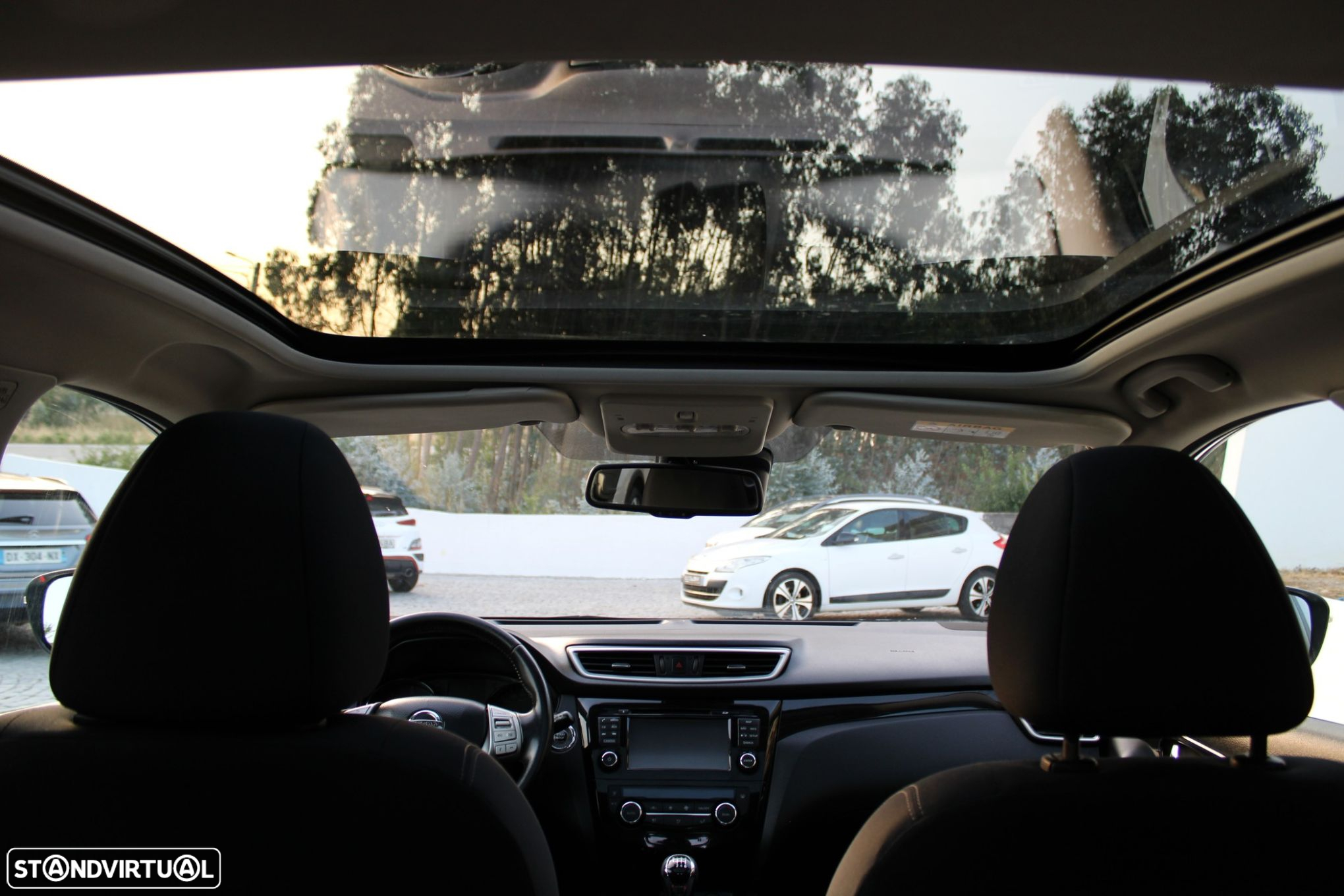 Nissan Qashqai 1.5 dCi Tekna Premium - 9