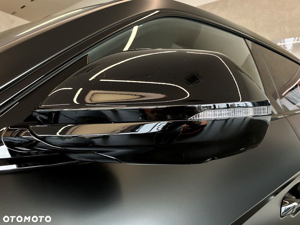 Lamborghini Urus - 14