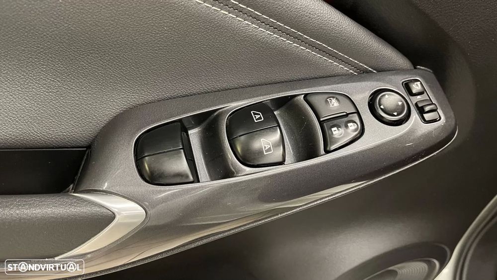 Nissan Juke 1.0 DIG-T N-Design C.Two Tone B.DCT - 44