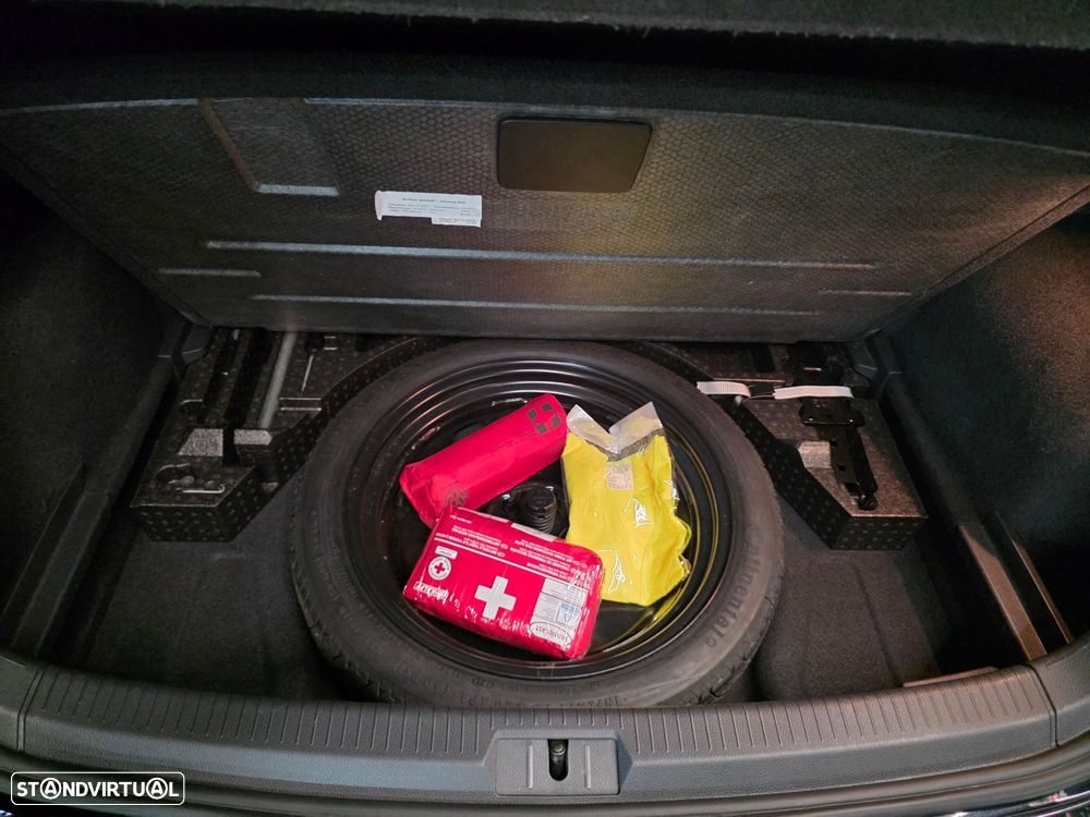 VW Golf 2.0 TSI R DSG - 34