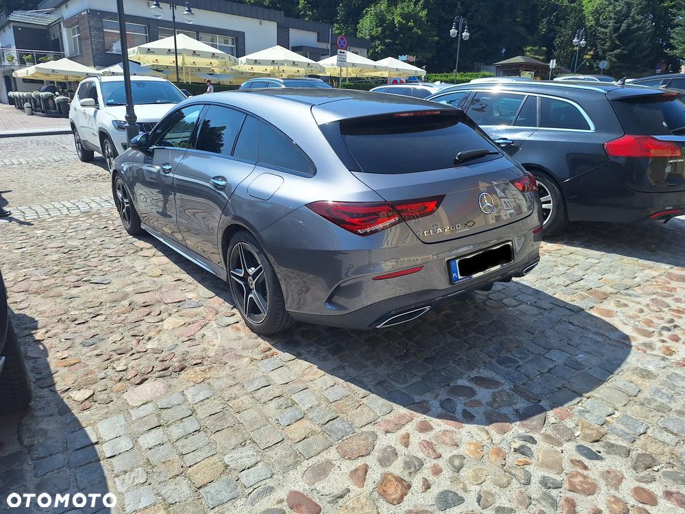 Mercedes-Benz CLA 200 AMG Line 7G-DCT - 2