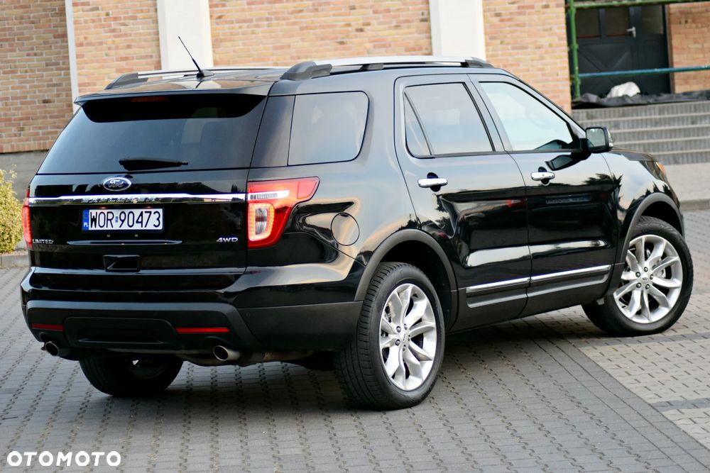 Ford Explorer - 14