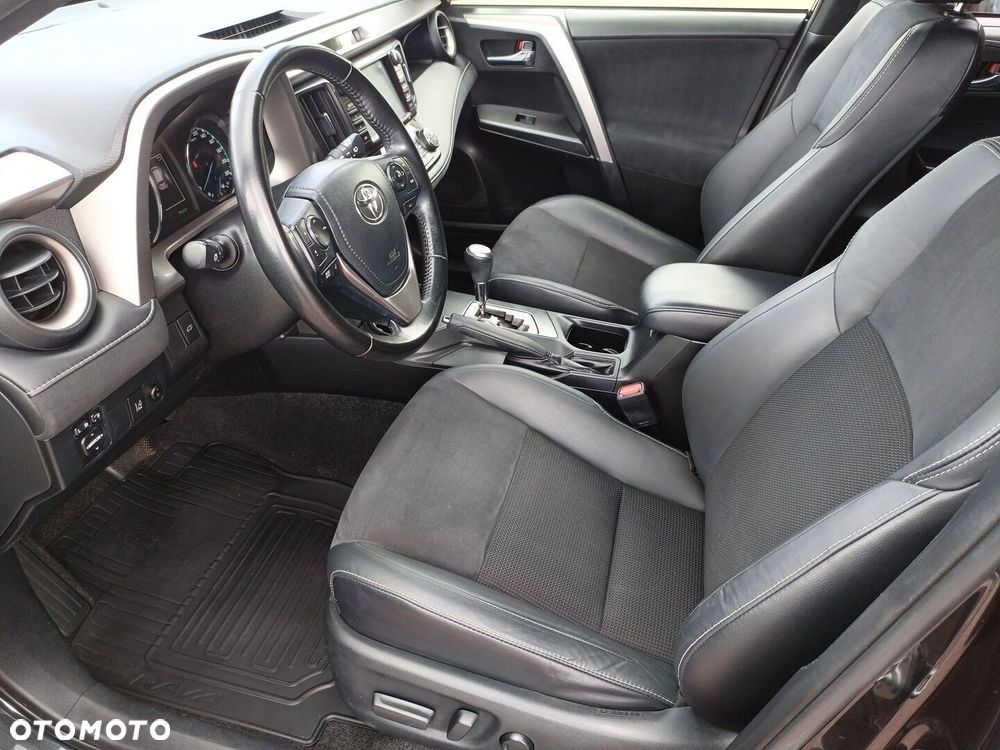 Toyota RAV4 Hybrid Prestige 4x4 - 10