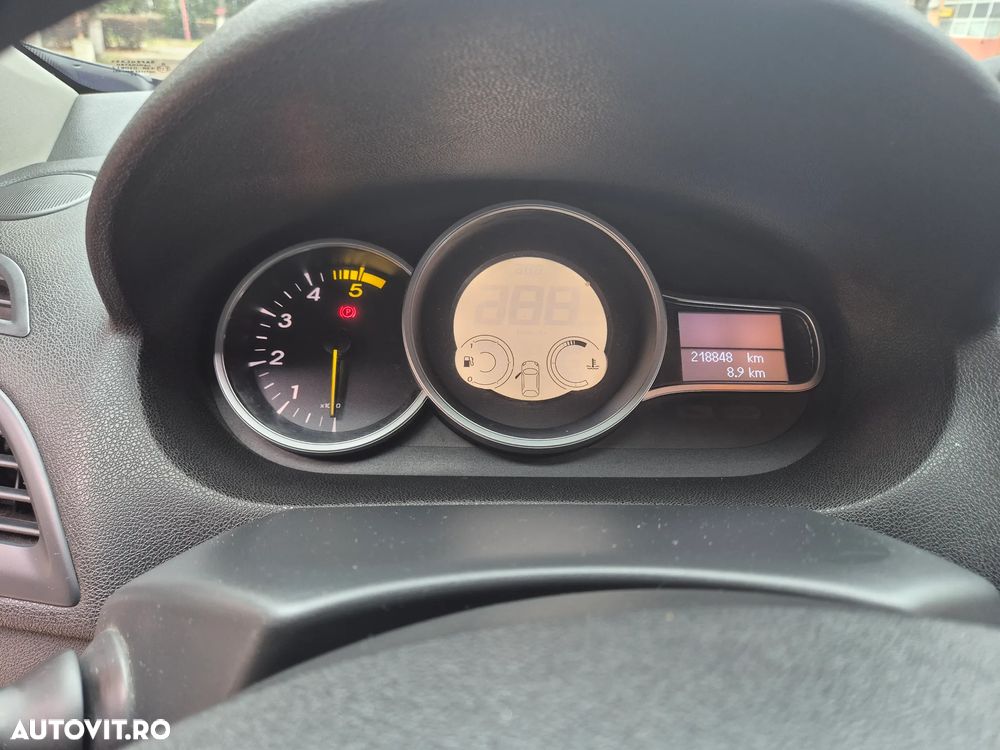 Renault Megane dCi 110 FAP Expression - 11