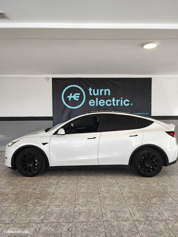 Tesla Model Y Long Range Dual Motor AWD - 1